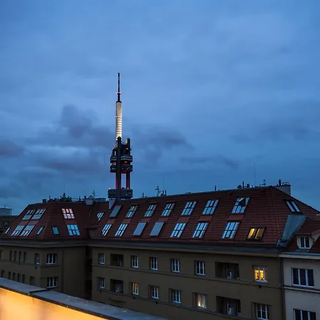 شقة Millben Zizkov Tower براغ